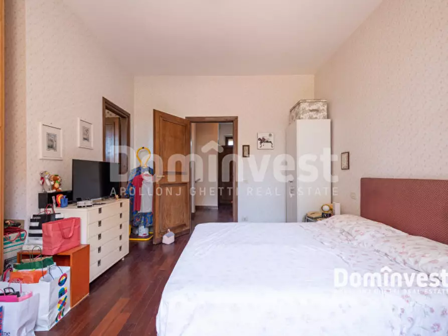 Immagine 70 di Villa in vendita  in VIA ARTURO POMPEATI LUCHINI a Fiumicino