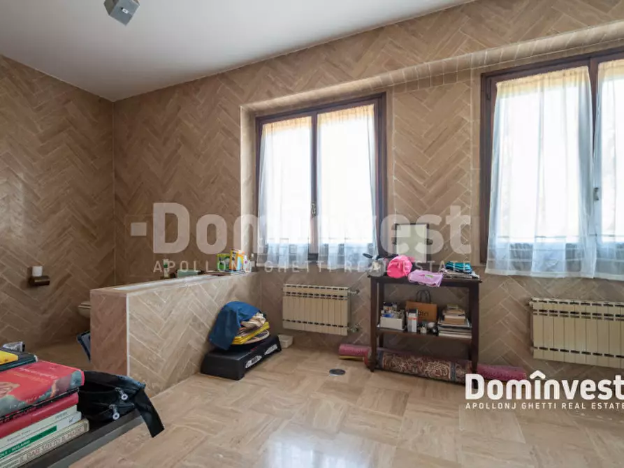 Immagine 74 di Villa in vendita  in VIA ARTURO POMPEATI LUCHINI a Fiumicino