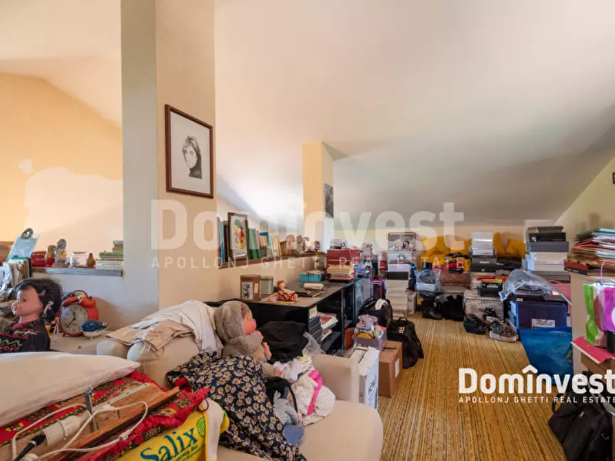 Immagine 81 di Villa in vendita  in VIA ARTURO POMPEATI LUCHINI a Fiumicino