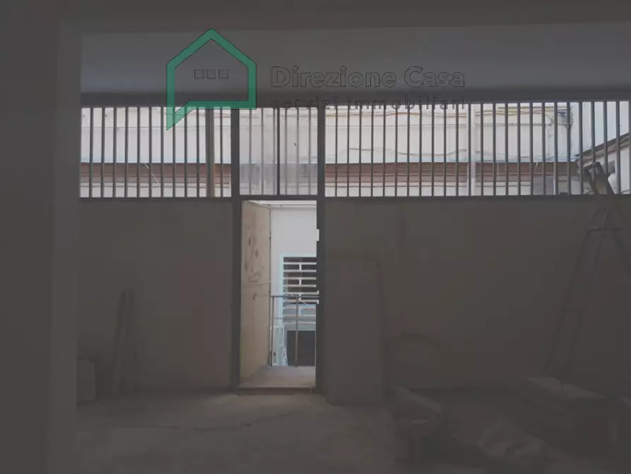 Immagine 4 di Ufficio in vendita  in Piazza Gian Battista Vico a Napoli