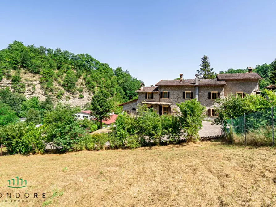 Immagine 2 di Casa bifamiliare in vendita  in VIA CA' DI LAVACCHIO a Pianoro