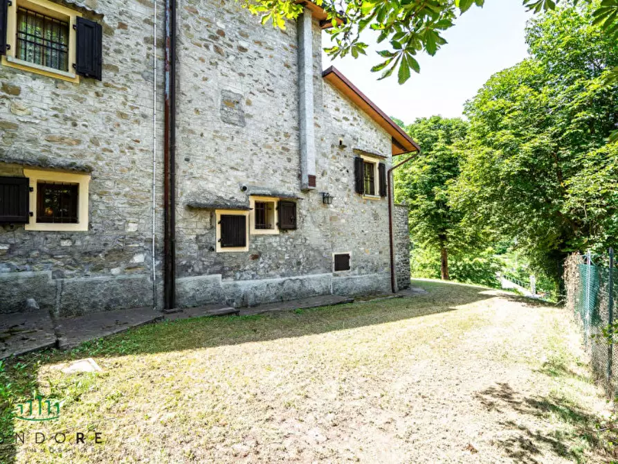 Immagine 6 di Casa bifamiliare in vendita  in VIA CA' DI LAVACCHIO a Pianoro