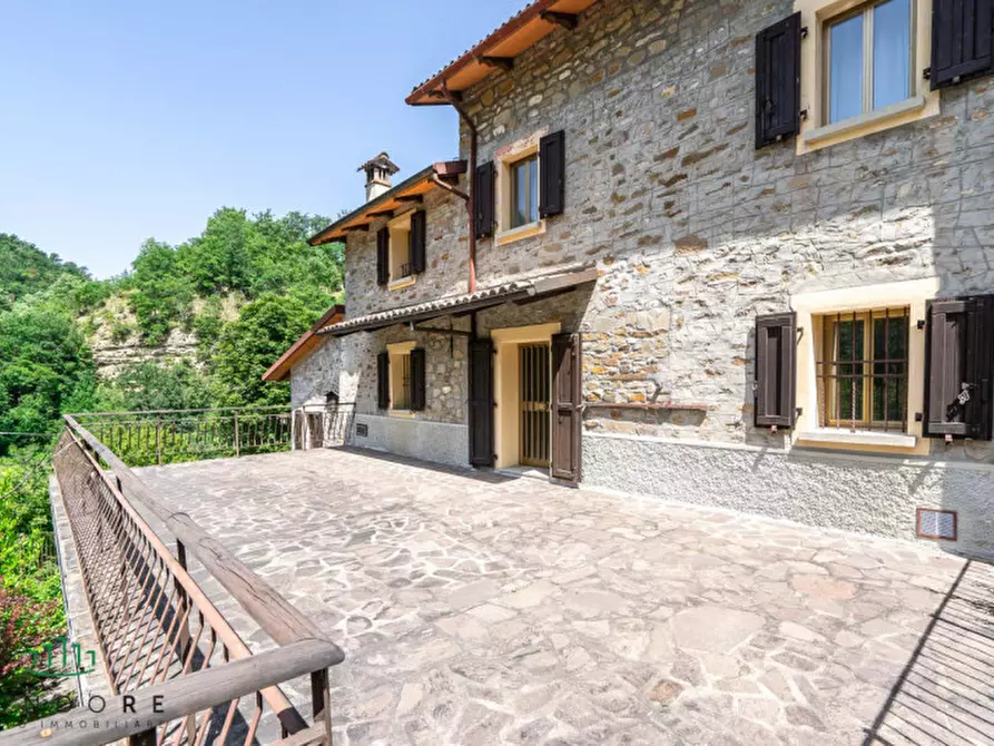 Immagine 46 di Casa bifamiliare in vendita  in VIA CA' DI LAVACCHIO a Pianoro