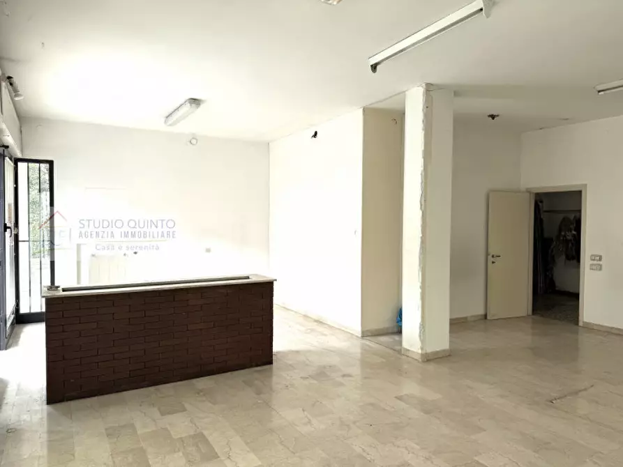 Immagine 4 di Negozio in affitto  a Quinto Di Treviso