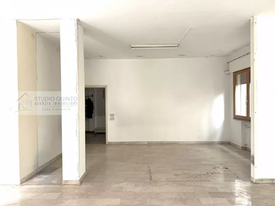 Immagine 6 di Negozio in affitto  a Quinto Di Treviso