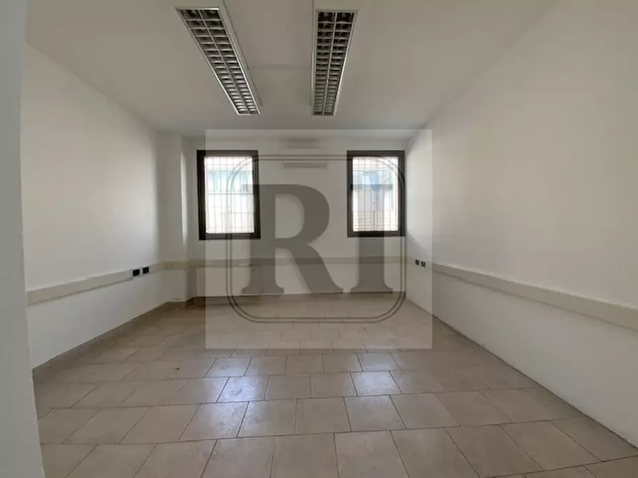 Immagine 13 di Capannone industriale in affitto  a Piazzola Sul Brenta