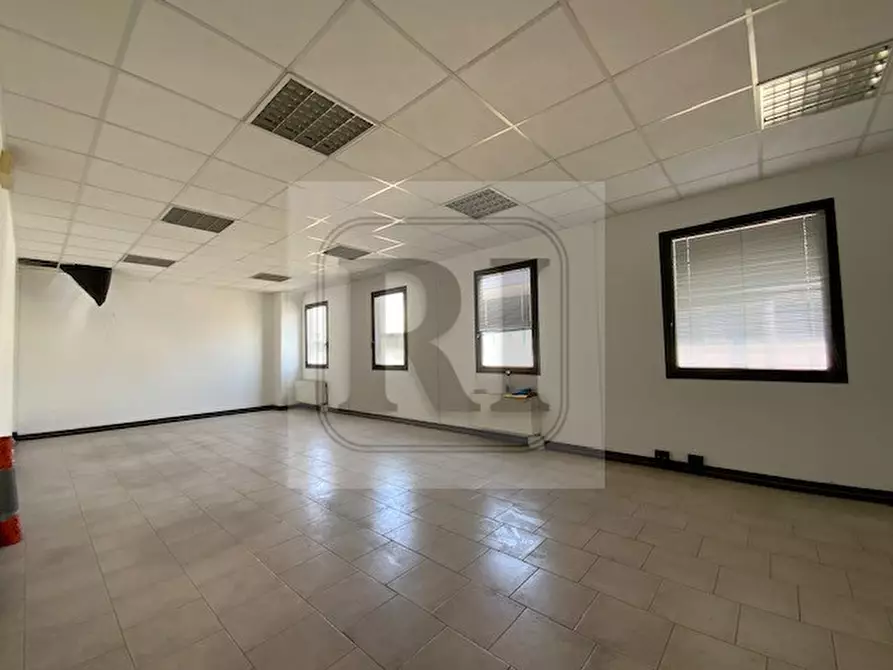 Immagine 14 di Capannone industriale in affitto  a Piazzola Sul Brenta