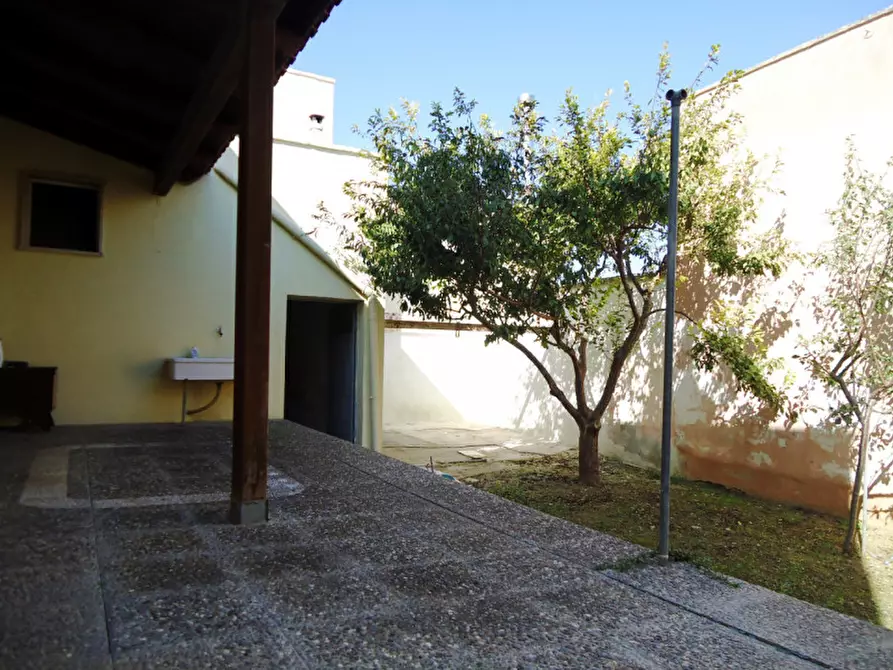 Immagine 2 di Casa indipendente in vendita  in Via Principe di Piemonte a Collepasso