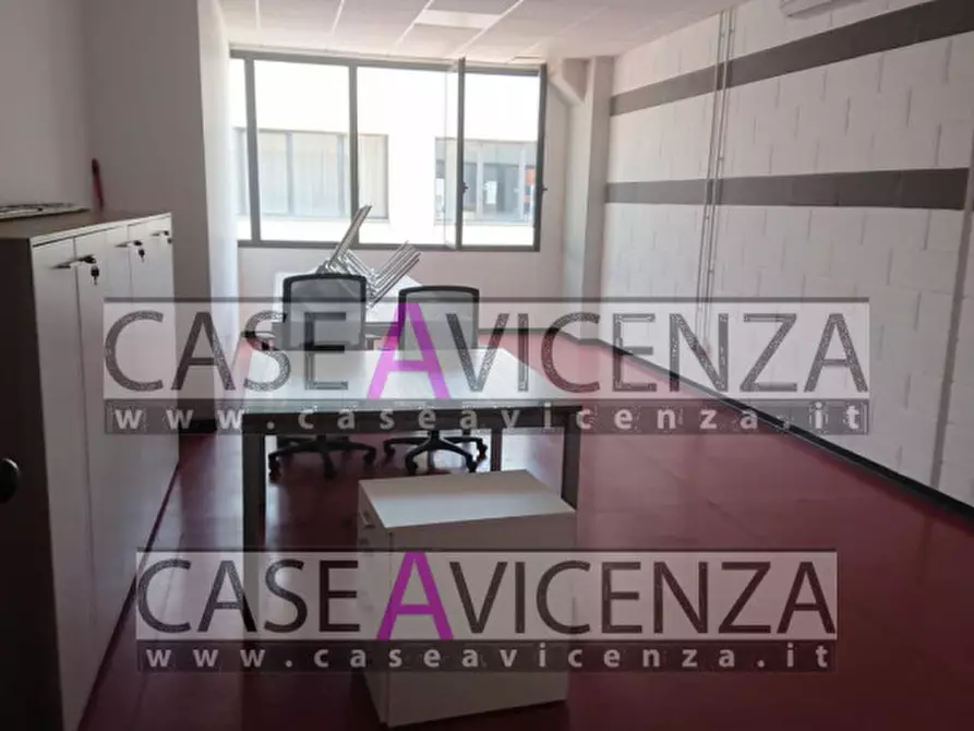 Immagine 4 di Ufficio in affitto  in via roma a Camisano Vicentino