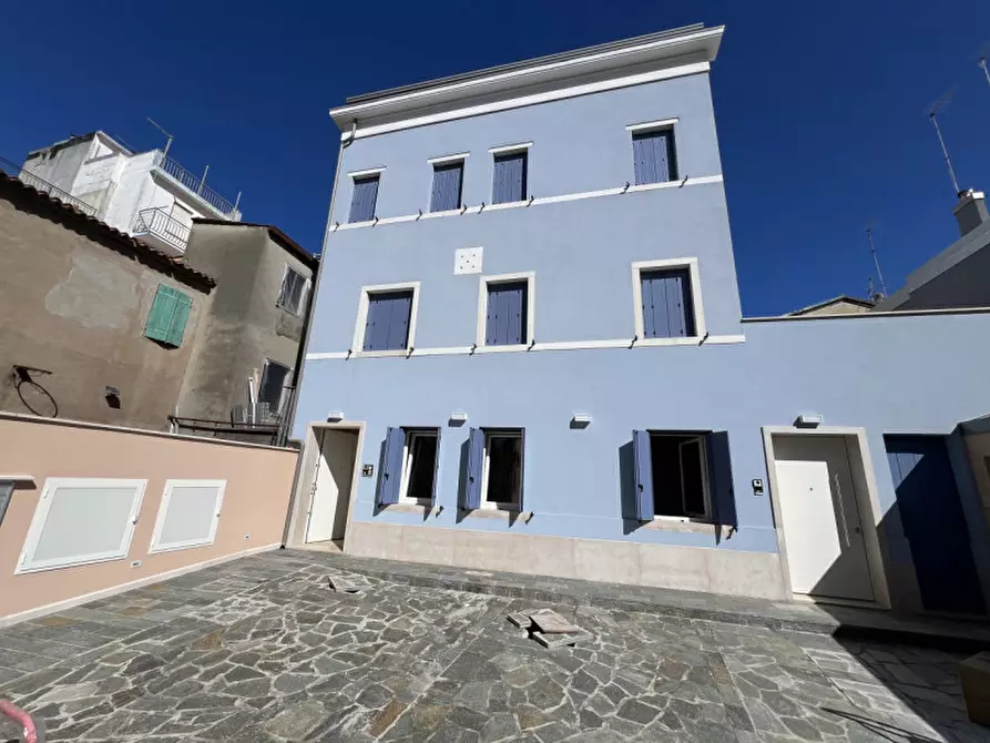 Immagine 1 di Appartamento in vendita  in Fondamenta Lungolaguna a Chioggia