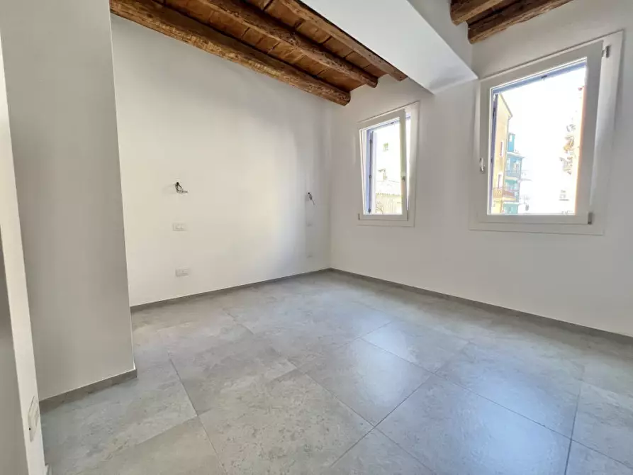 Immagine 3 di Appartamento in vendita  in Fondamenta Lungolaguna a Chioggia