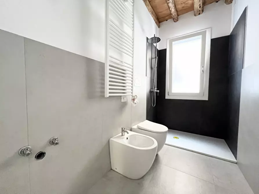 Immagine 10 di Appartamento in vendita  in Fondamenta Lungolaguna a Chioggia