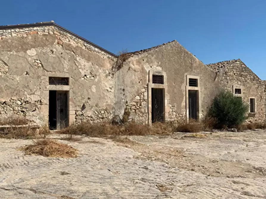 Immagine 14 di Terreno in vendita  in Strada Provinciale Favarotta Ritillini a Noto