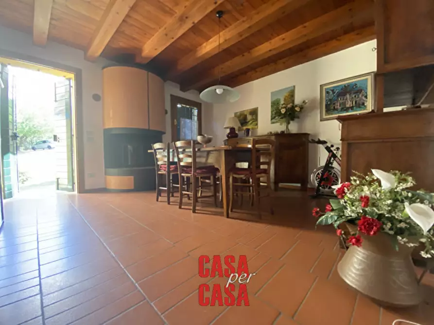 Immagine 8 di Rustico / casale in vendita  a Baone