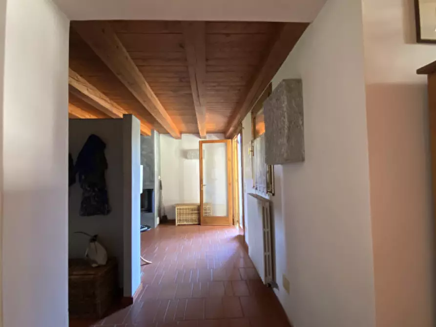 Immagine 10 di Rustico / casale in vendita  a Baone