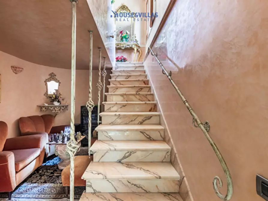 Immagine 13 di Casa indipendente in vendita  in via t fazello a Noto