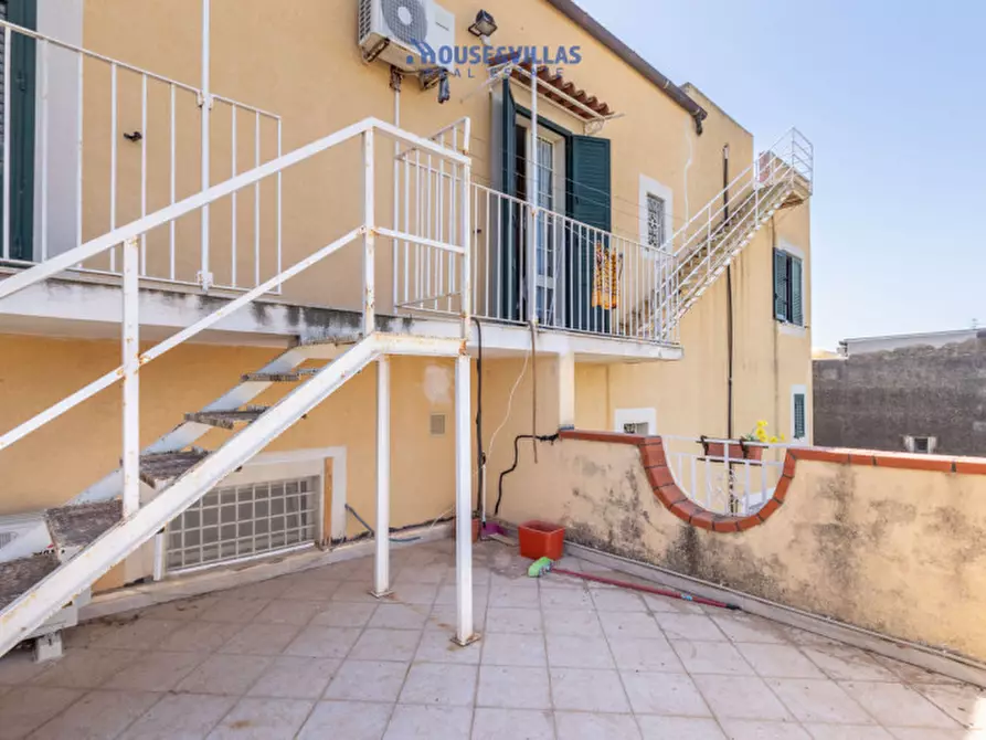 Immagine 23 di Casa indipendente in vendita  in via t fazello a Noto
