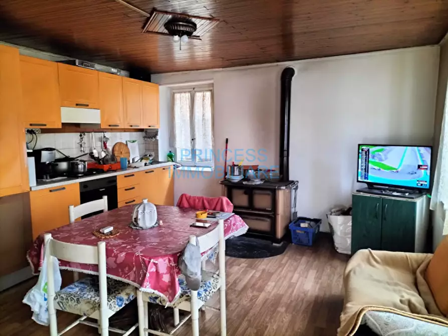 Immagine 9 di Casa indipendente in vendita  a Velo D'astico