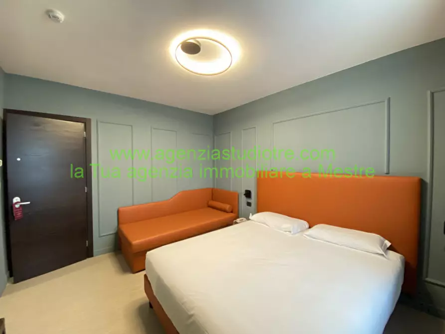 Immagine 30 di Hotel in vendita  in via Adige a Quarto D'altino