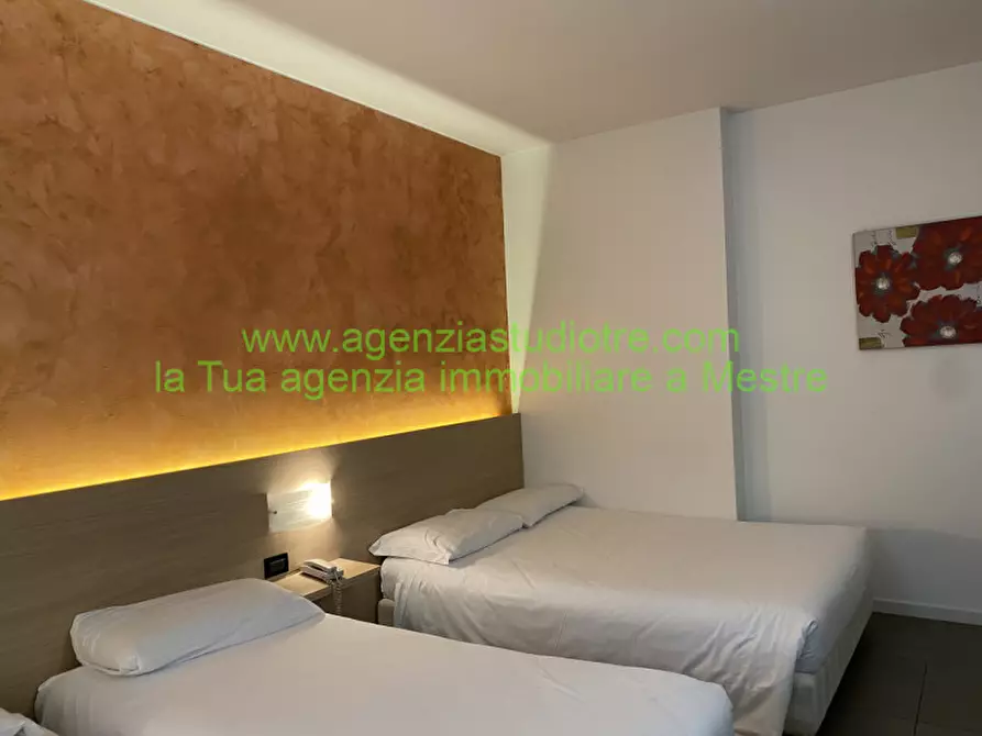 Immagine 37 di Hotel in vendita  in via Adige a Quarto D'altino