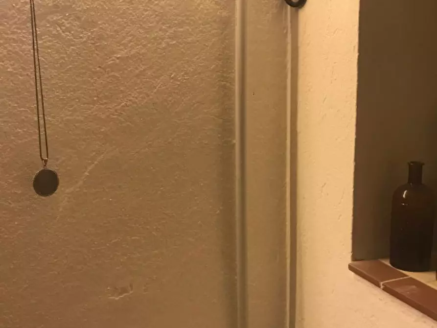 Immagine 2 di Magazzino in vendita  in via graf a Padova