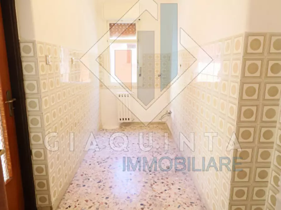 Immagine 6 di Appartamento in vendita  in via degli orti n.79 a Palagonia