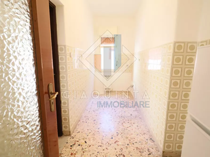 Immagine 7 di Appartamento in vendita  in via degli orti n.79 a Palagonia