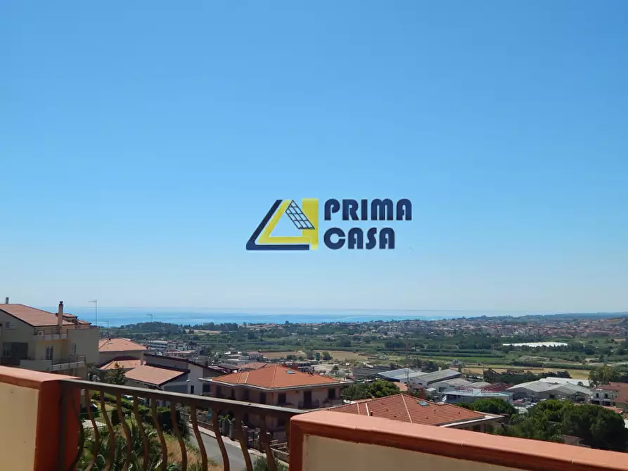 Immagine 9 di Villetta a schiera in vendita  in viale tommaso campanella a Satriano