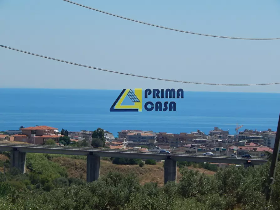 Immagine 11 di Villetta a schiera in vendita  in viale tommaso campanella a Satriano