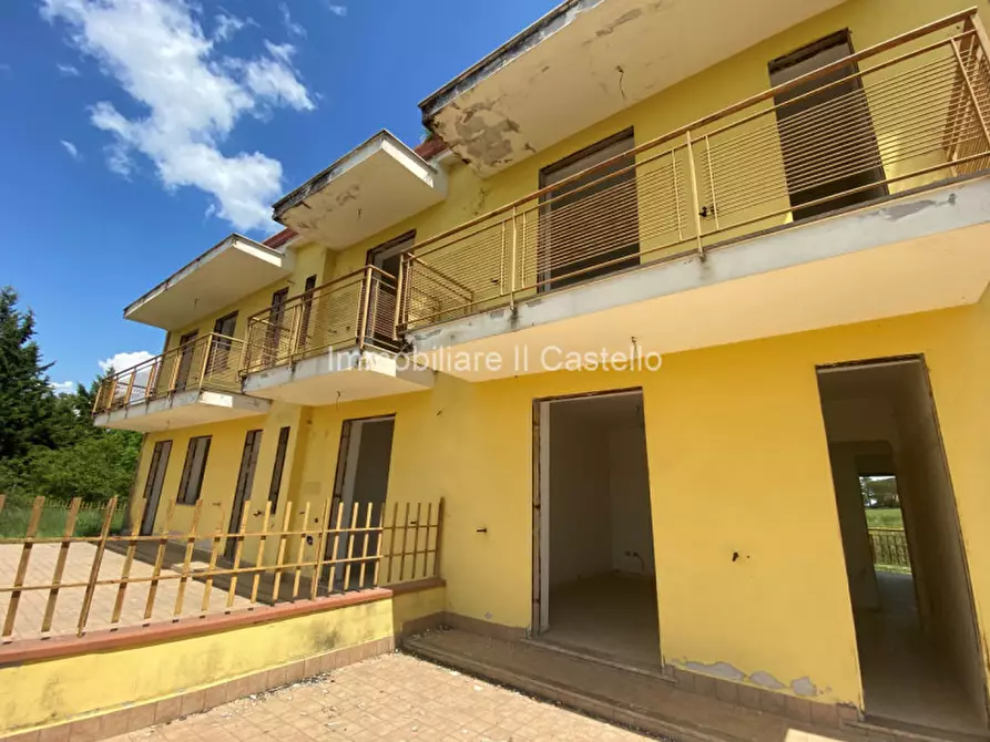 Immagine 2 di Appartamento in vendita  in Via G. Boccaccio a Castiglione Del Lago