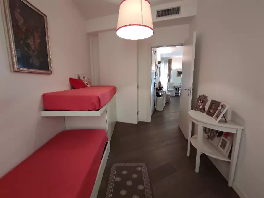 Immagine 9 di Appartamento in affitto  in corso matteotti a Rapallo