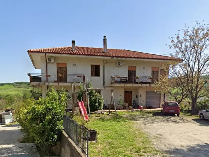 Immagine 4 di Appartamento in vendita  in Contrada Lucchetta, 44 a Montalto Uffugo