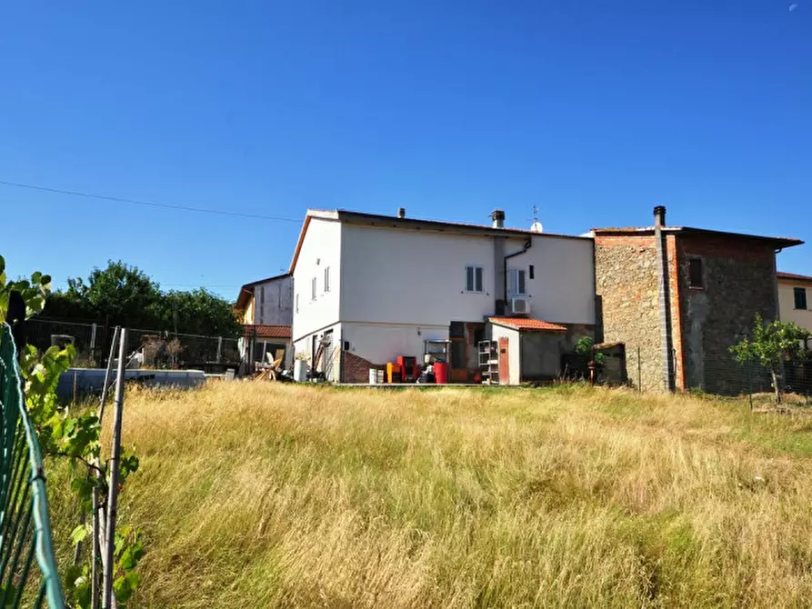 Immagine 1 di Casa indipendente in vendita  in Monticello a Terranuova Bracciolini