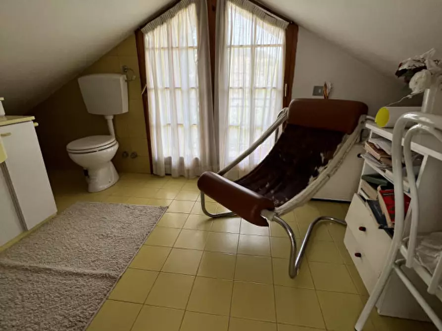 Immagine 20 di Casa indipendente in vendita  in Strada Statale Arceviese a Senigallia