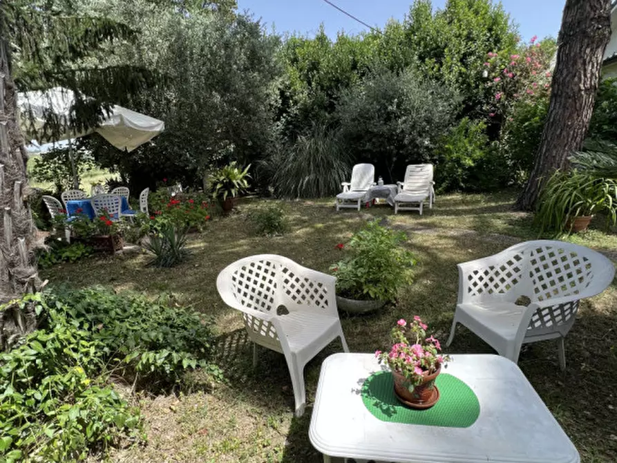 Immagine 32 di Casa indipendente in vendita  in Strada Statale Arceviese a Senigallia