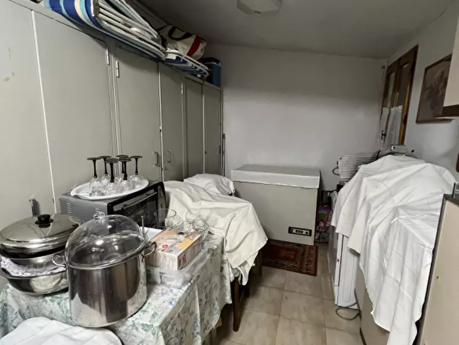 Immagine 42 di Casa indipendente in vendita  in Strada Statale Arceviese a Senigallia