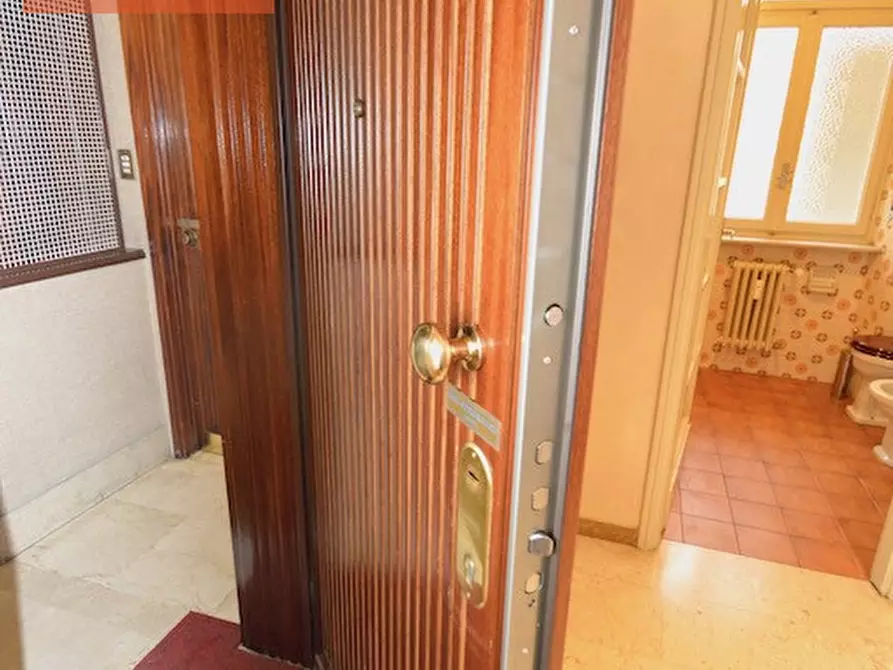 Immagine 16 di Appartamento in affitto  in Via Gambasca 23 a Torino