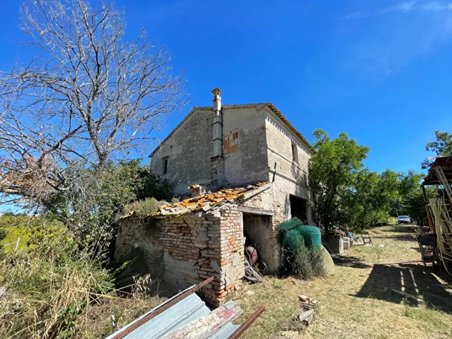 Immagine 1 di Rustico / casale in vendita  a Senigallia