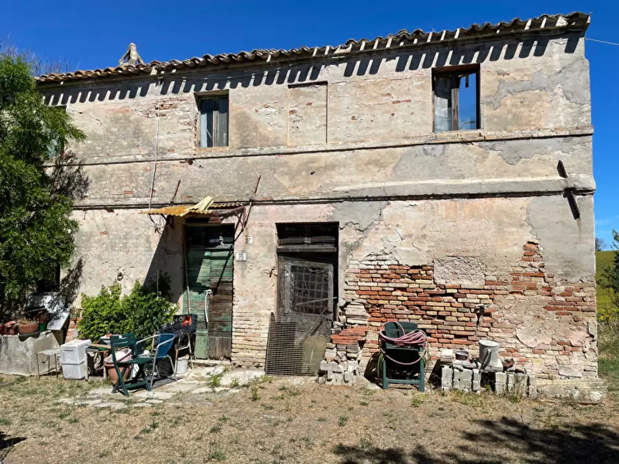 Immagine 6 di Rustico / casale in vendita  a Senigallia