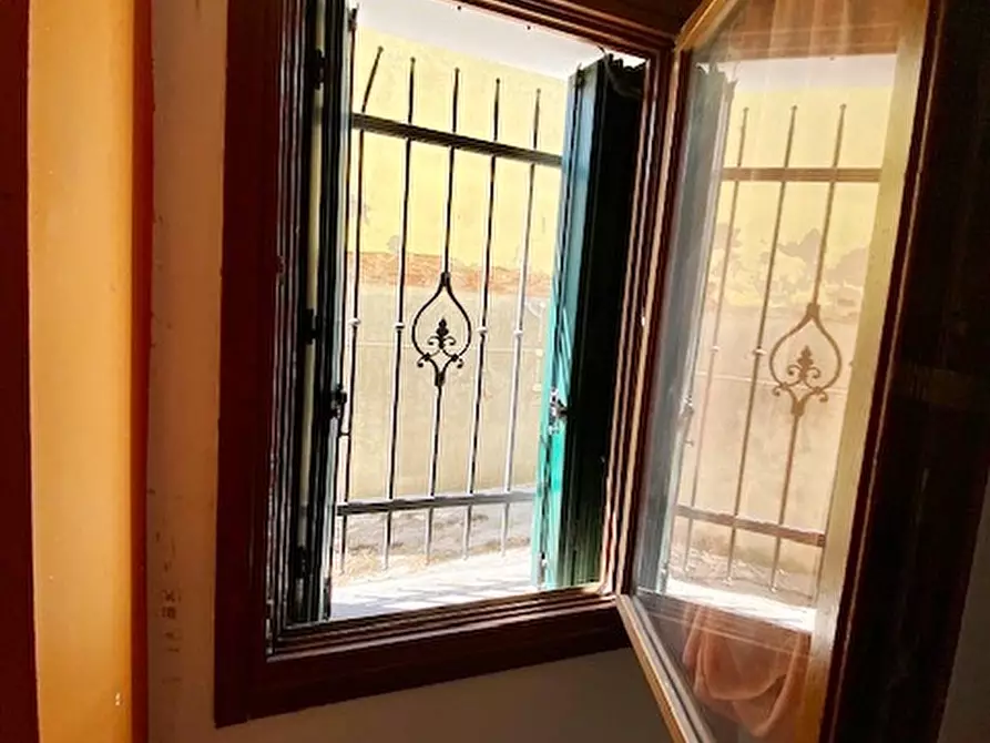 Immagine 6 di Appartamento in vendita  a Badia Polesine