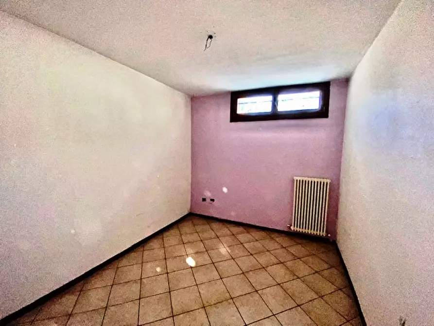 Immagine 9 di Appartamento in vendita  a Badia Polesine