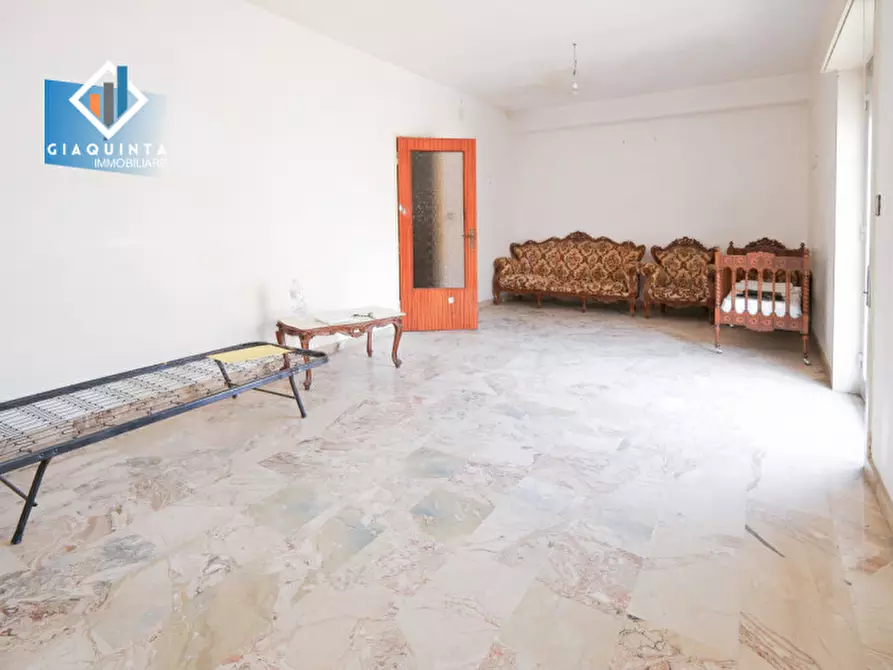 Immagine 4 di Appartamento in vendita  in via dei Giardini n.11 a Palagonia