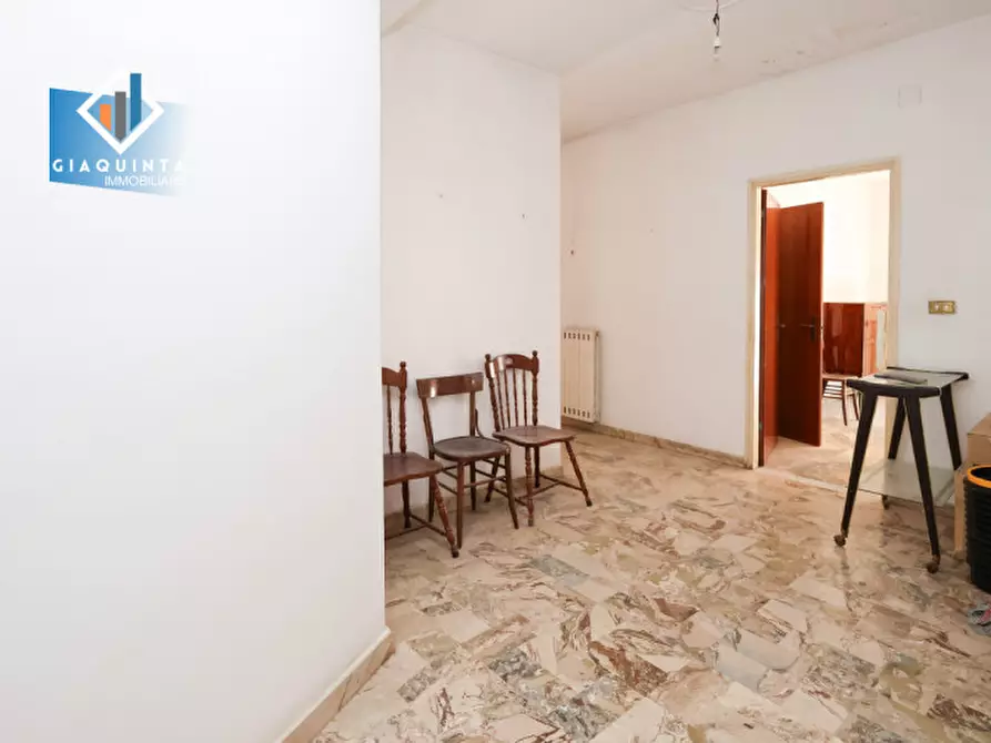 Immagine 5 di Appartamento in vendita  in via dei Giardini n.11 a Palagonia