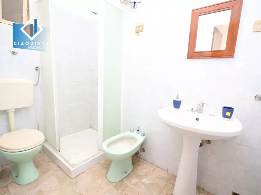 Immagine 10 di Appartamento in vendita  in via dei Giardini n.11 a Palagonia