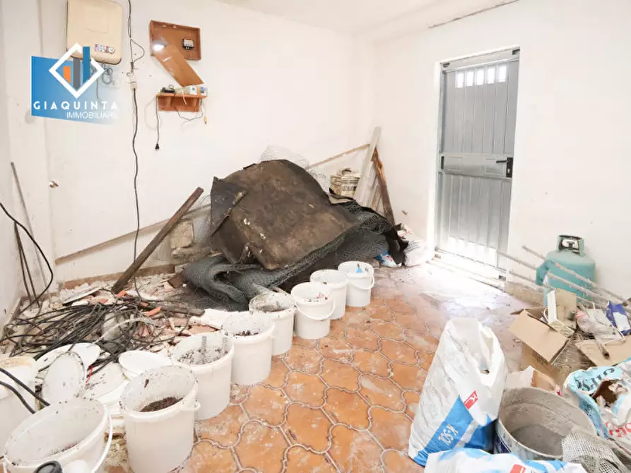 Immagine 11 di Appartamento in vendita  in via dei Giardini n.11 a Palagonia