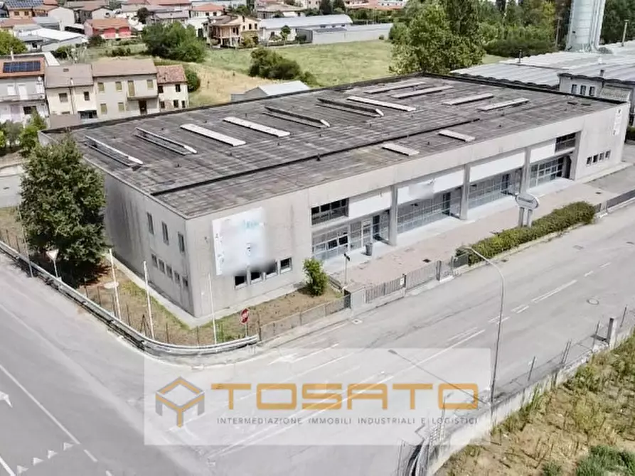 Immagine 8 di Capannone industriale in vendita  a Casaleone