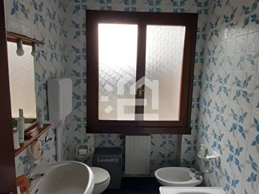 Immagine 9 di Appartamento in affitto  in via ronciglio a Gardone Riviera