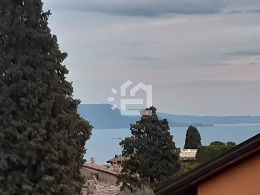 Immagine 15 di Appartamento in affitto  in via ronciglio a Gardone Riviera