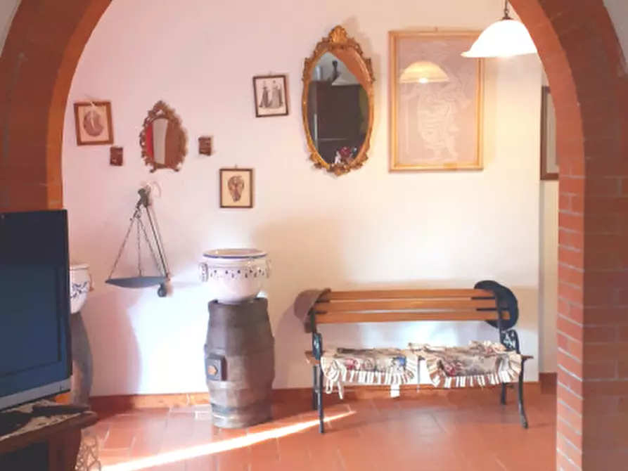 Immagine 14 di Rustico / casale in vendita  a Montopoli In Val D'arno