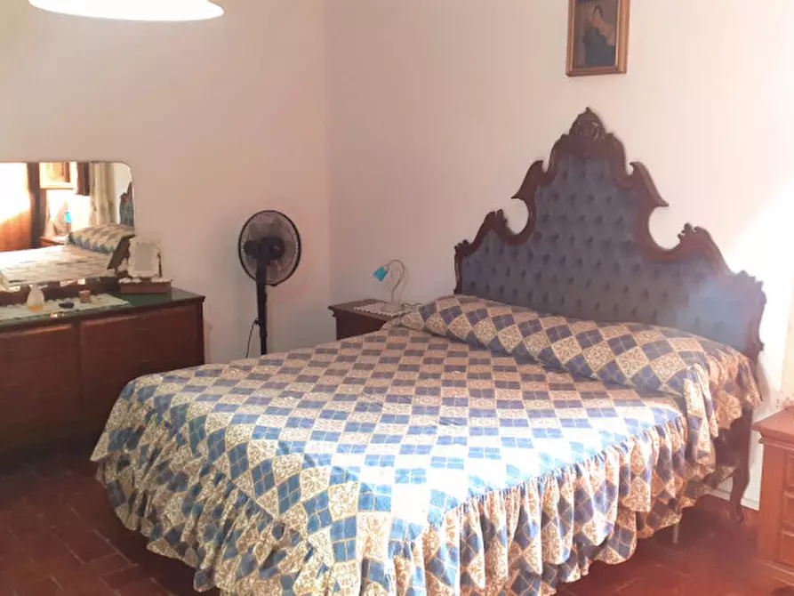 Immagine 17 di Rustico / casale in vendita  a Montopoli In Val D'arno